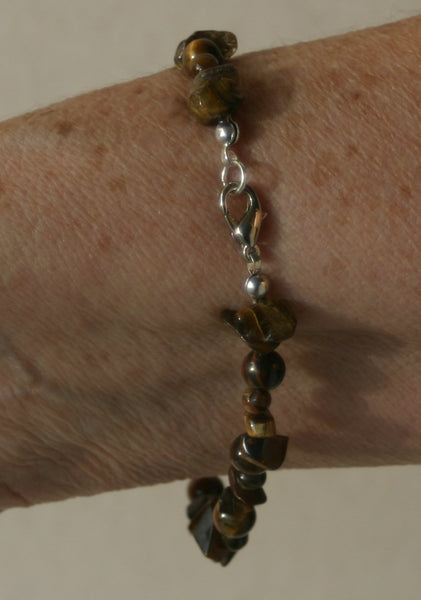 BRACELET Oeil de Tigre   -  perles et morceaux